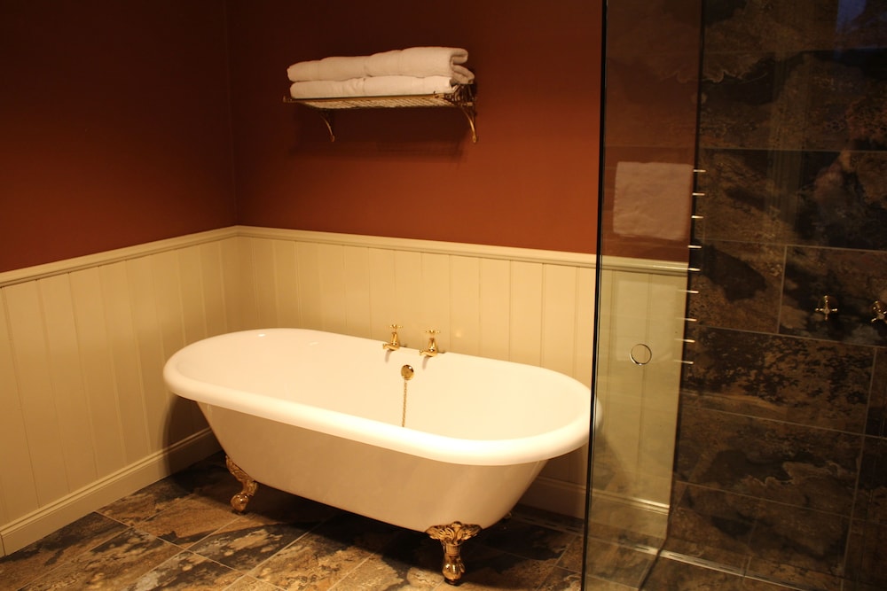 Comfort Apartment, 2 Bedrooms, Private Bathroom thumbnail 5