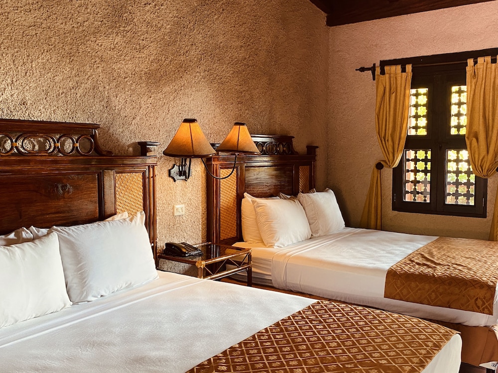 Junior Suite, 2 Queen Beds