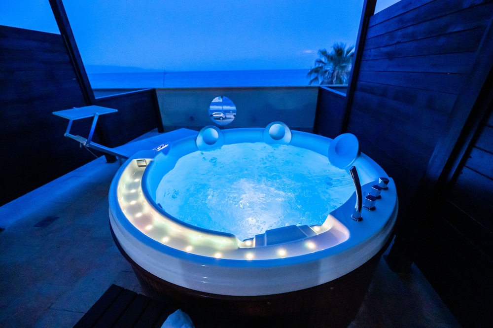 Premium Room, Private Pool, Sea View