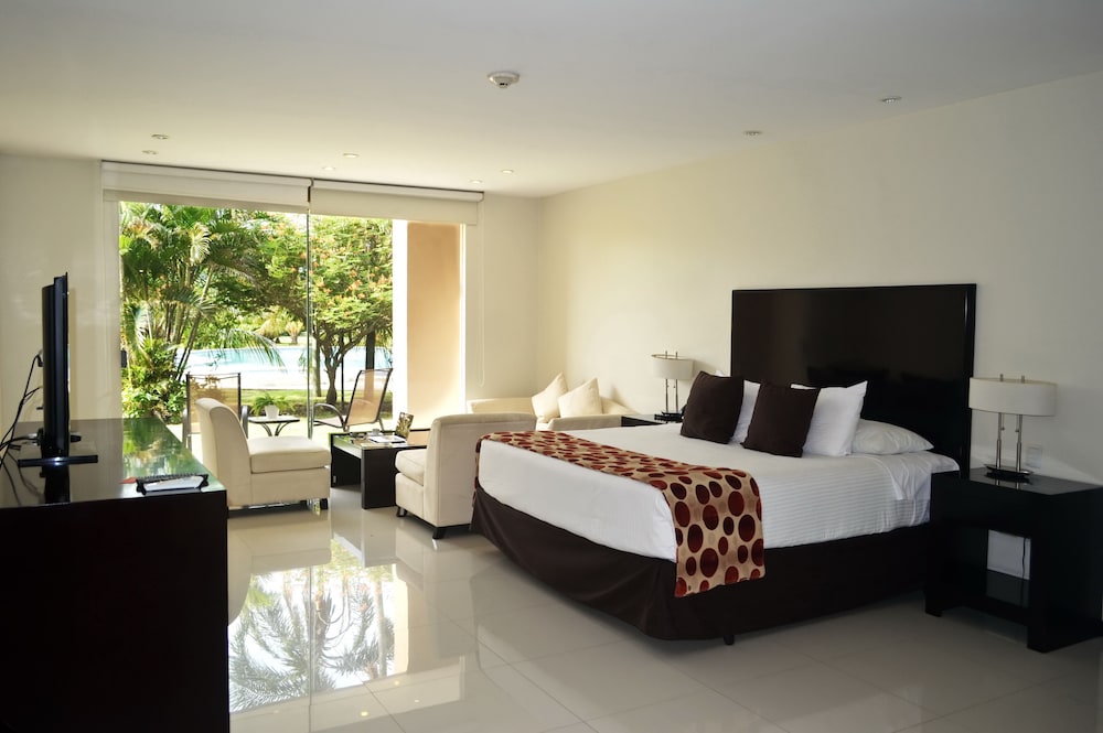Royal Suite photo 1