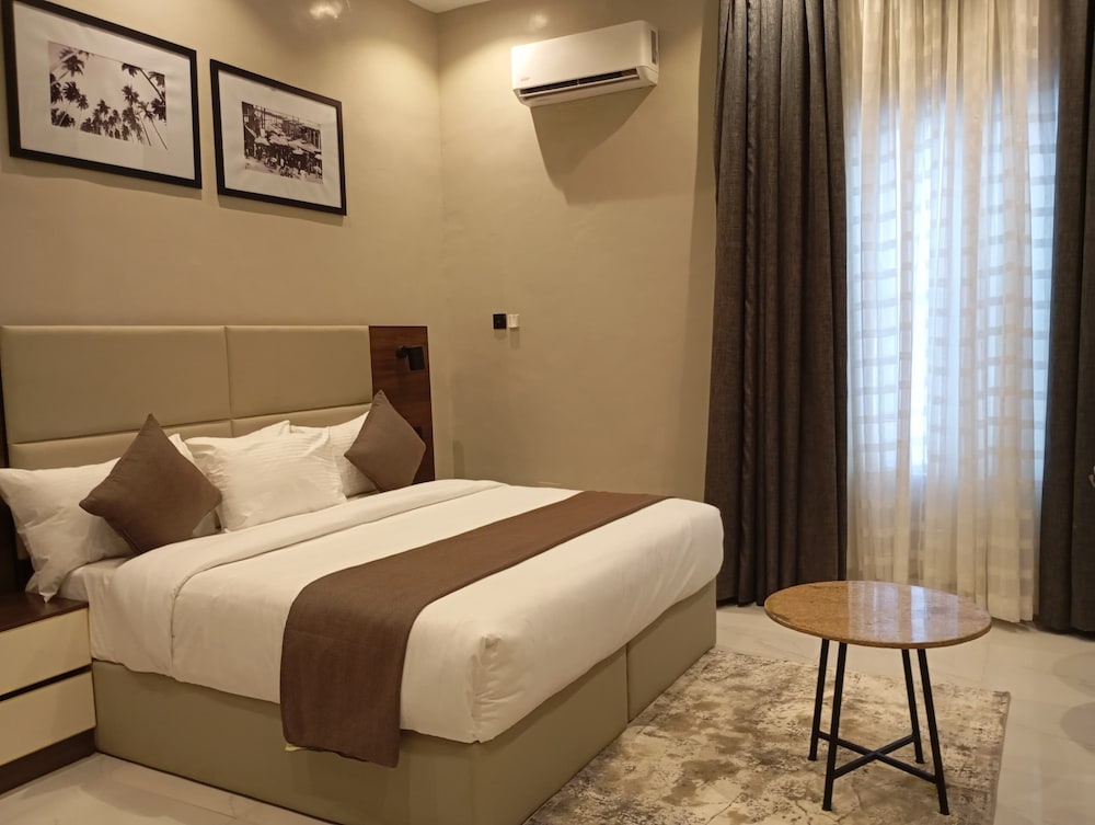 Executive Suite