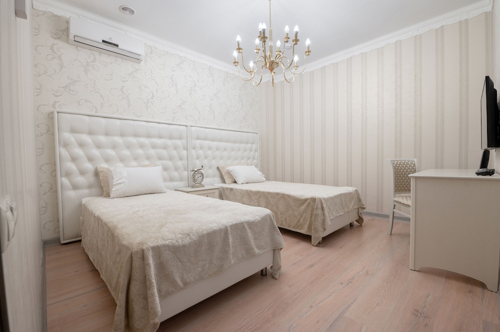 Double or Twin Room, No Windows
