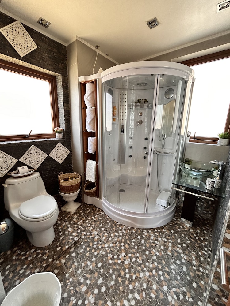 Deluxe Double Room, 1 Bedroom, Non Smoking, Sea View photo 3