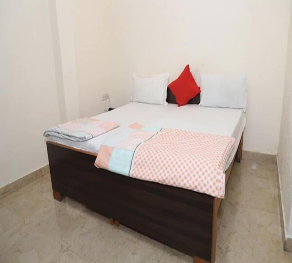 Deluxe Room - Photo 1