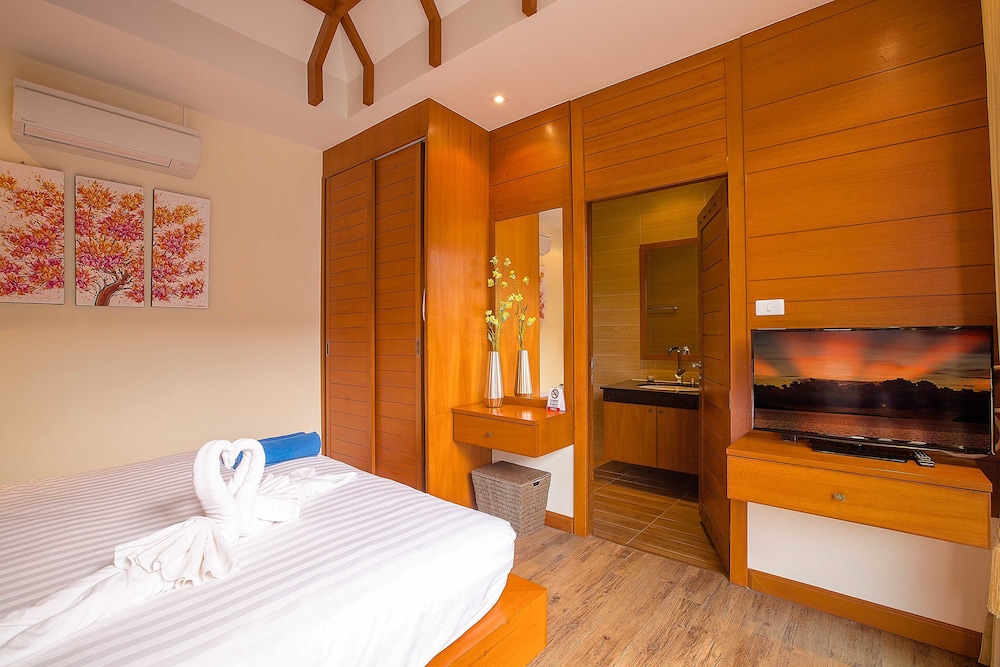 3 Bedroom Superior Pool Villa photo 2
