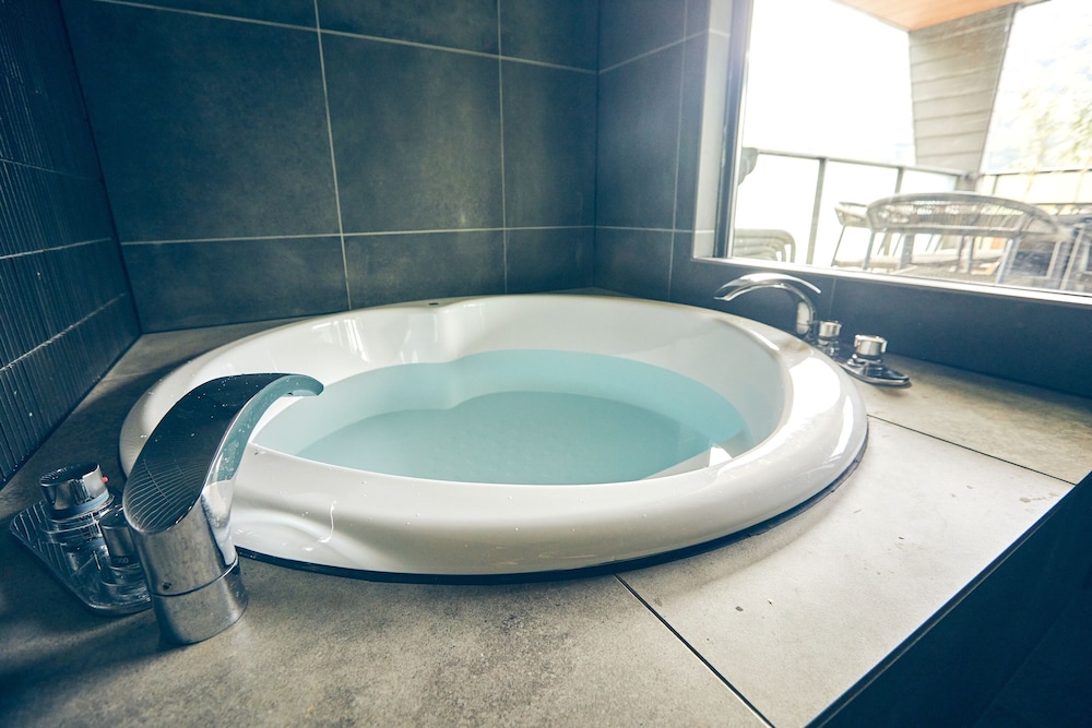 Luxury Villa - Photo 12