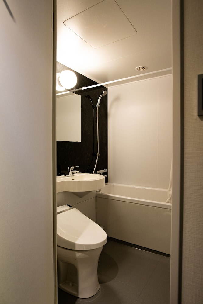 Twin Room, 2 Bedrooms, Non Smoking - Photo 6