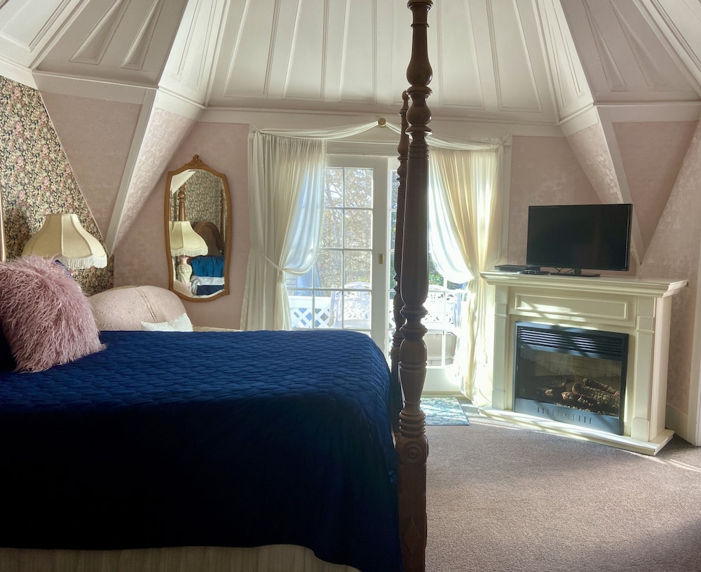 Premium Double Room, Ensuite (Shaw Suite) photo 1