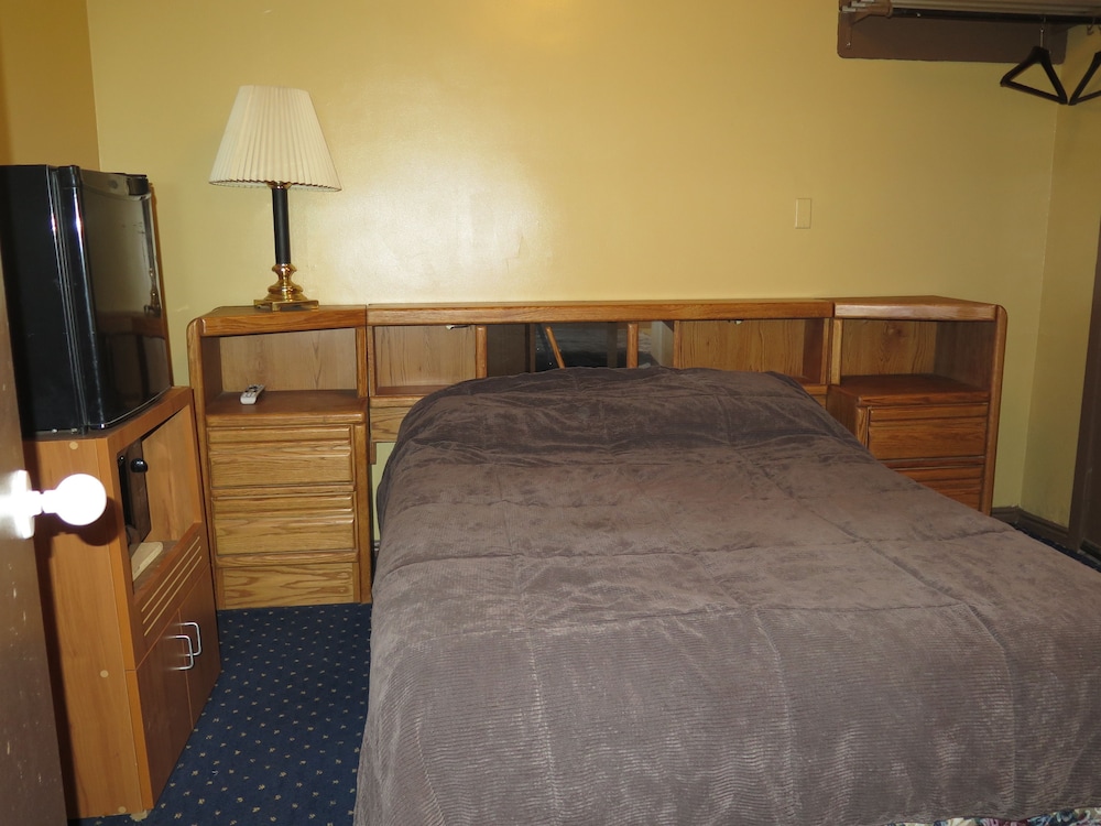 Economy Room, 1 Bedroom, Courtyard View photo 3