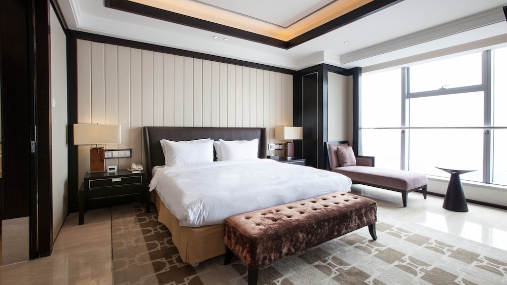 1 Bedroom Suite photo 3
