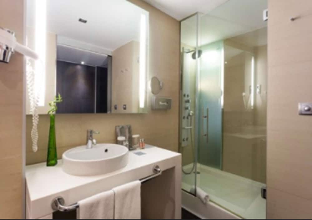 Superior Room - Photo 8