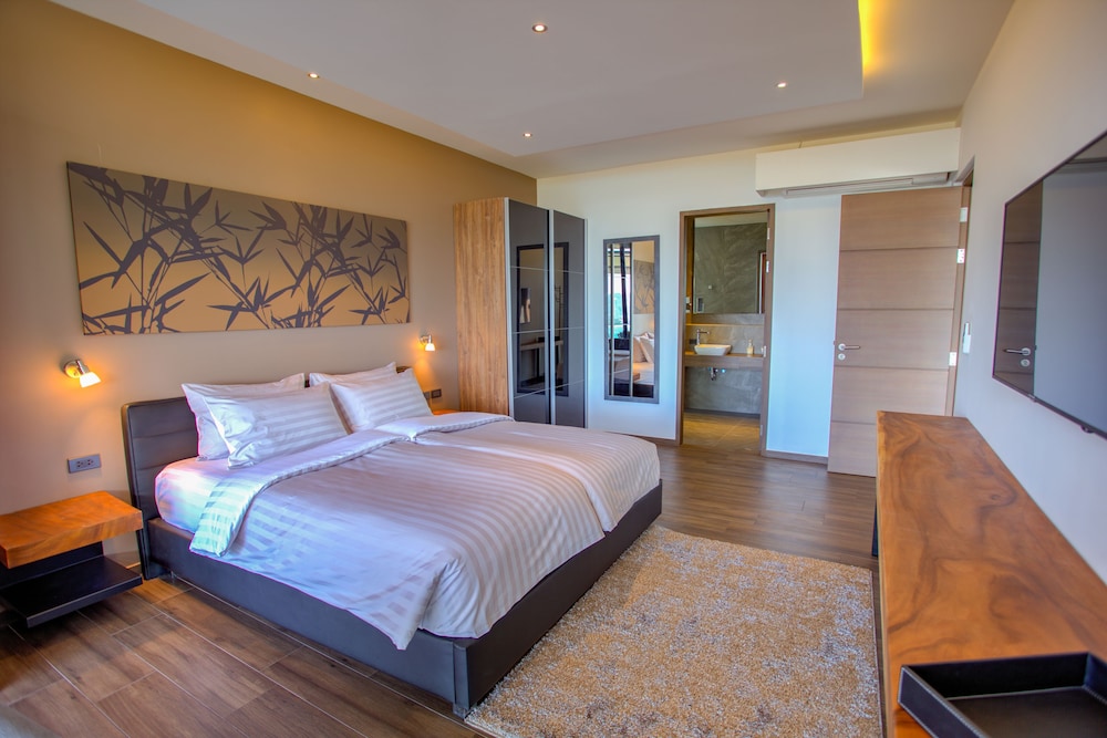 Panoramic Apartment, Sea View
