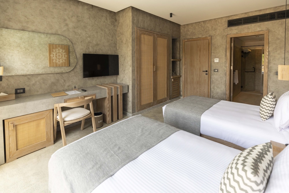 Executive Jacuzzi Suite (Posh Club) photo 2