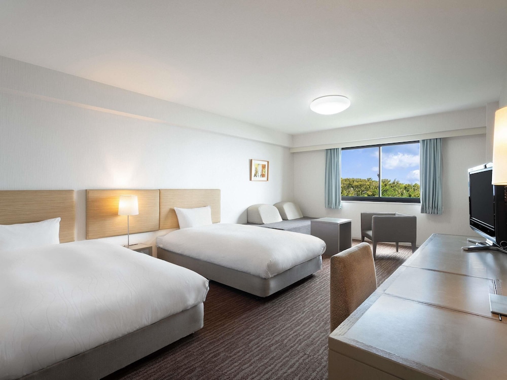 Classic Room, Multiple Beds (Forest View)