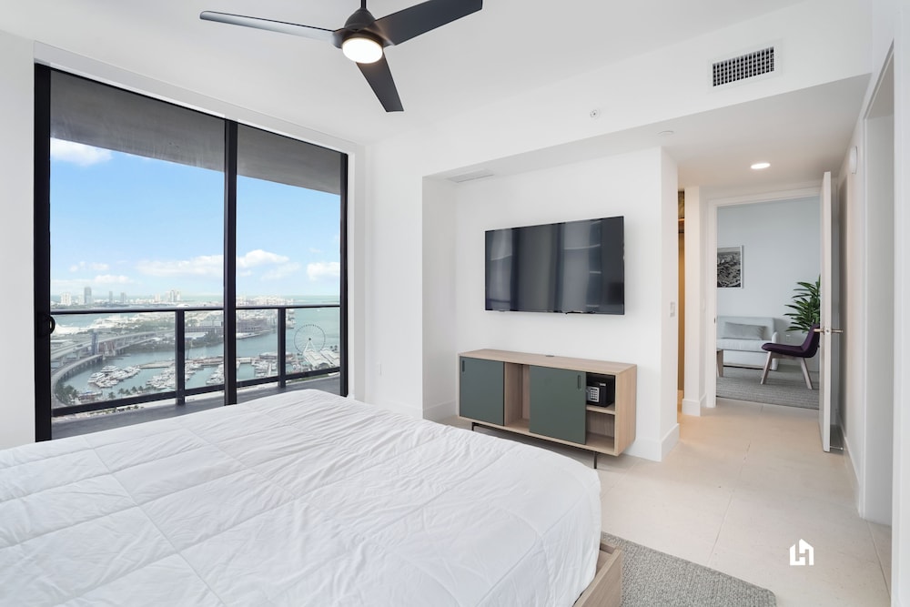 Apartment, 3 Bedrooms, Balcony, Ocean View photo 3