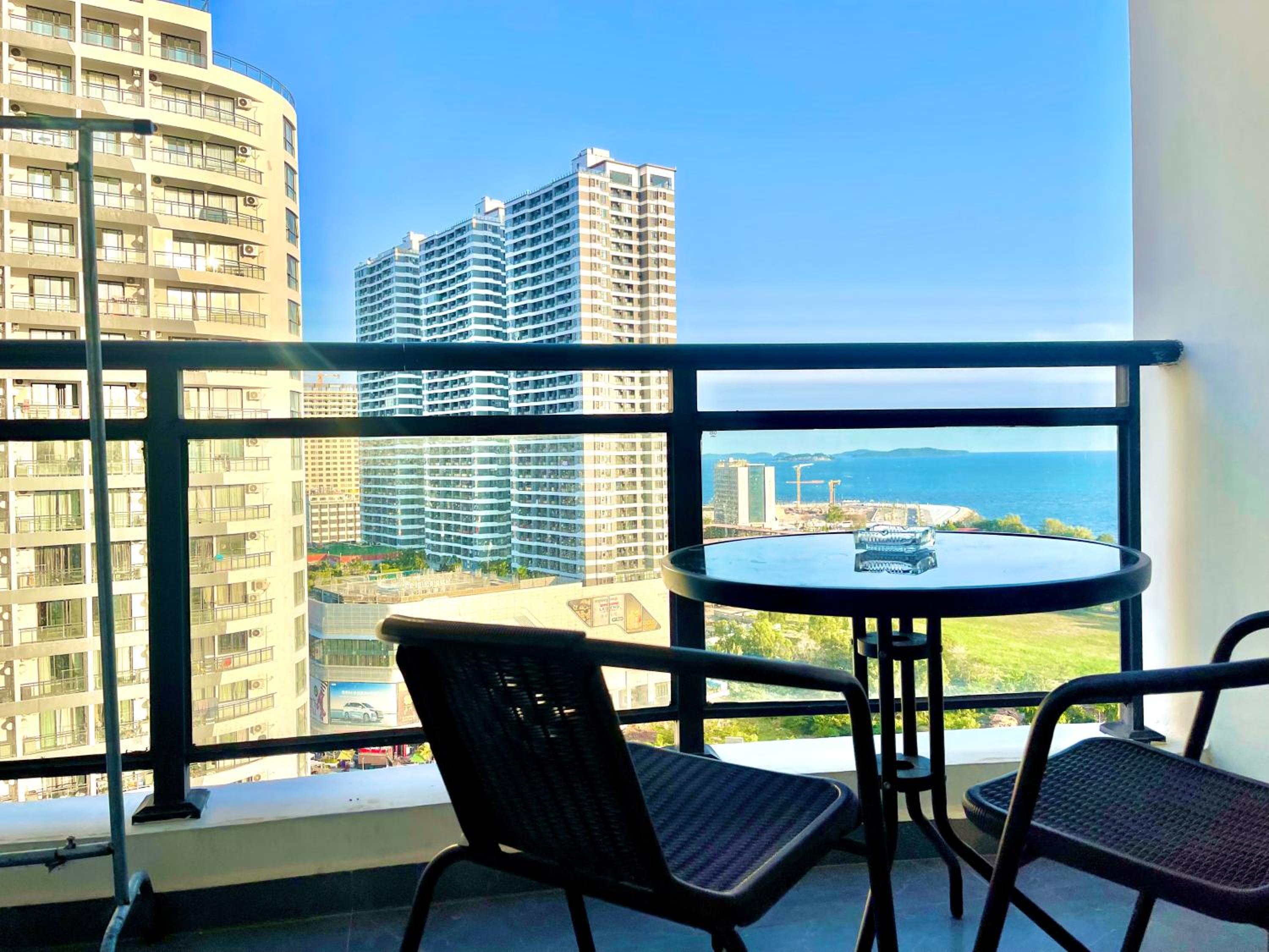 Studio With Ocean View - Photo 12