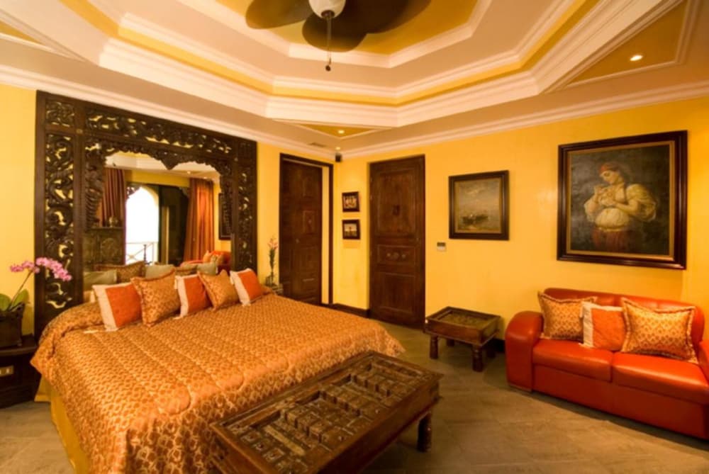 Oriental Suite at Zephyr Palace - Photo 1