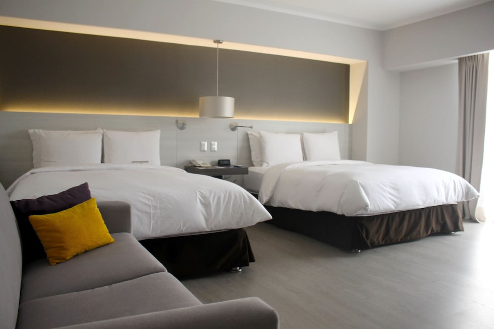Junior Suite, 1 Double Bed - Photo 5