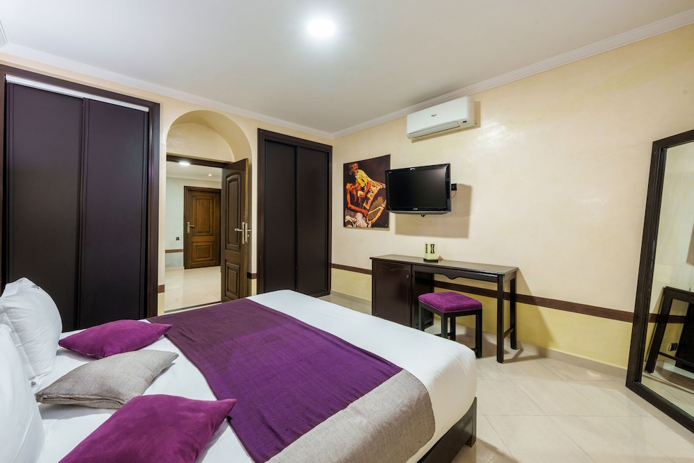 Standard Double or Twin Room - Photo 1