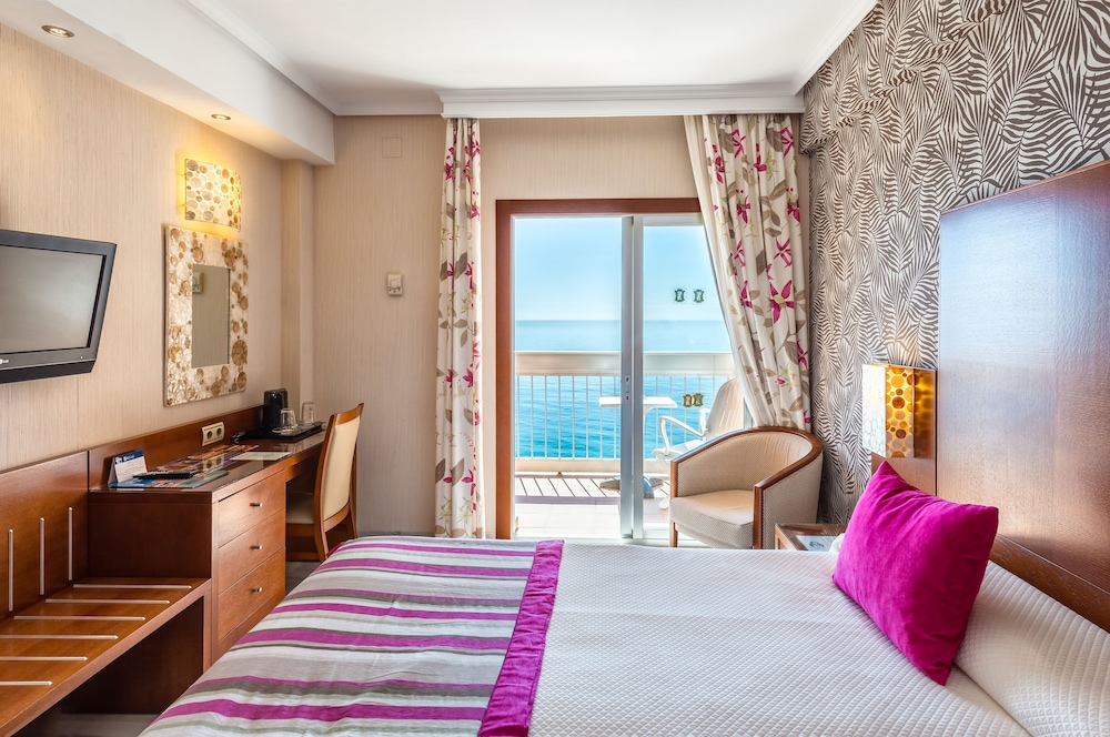 Double Room, Balcony, Ocean View - Photo 4