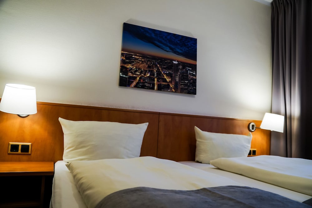 Standard Double Room - Photo 1
