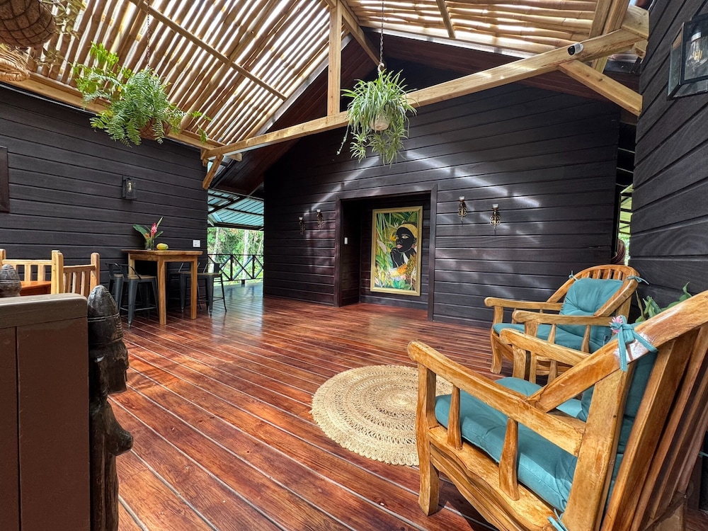 Grand Suite, 1 King Bed, Private Pool, Garden View photo 3