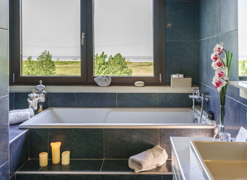 Junior Suite, Sea View photo 2