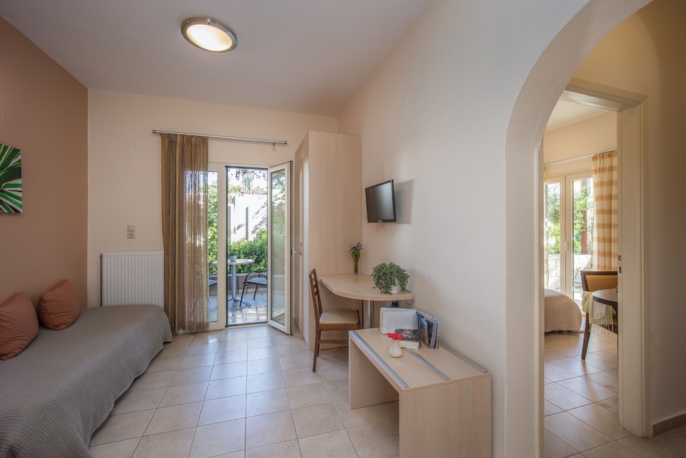 Two-Bedroom Family Suite 5 Adults