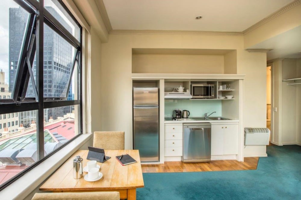 2 Bedroom Apartment - Photo 4