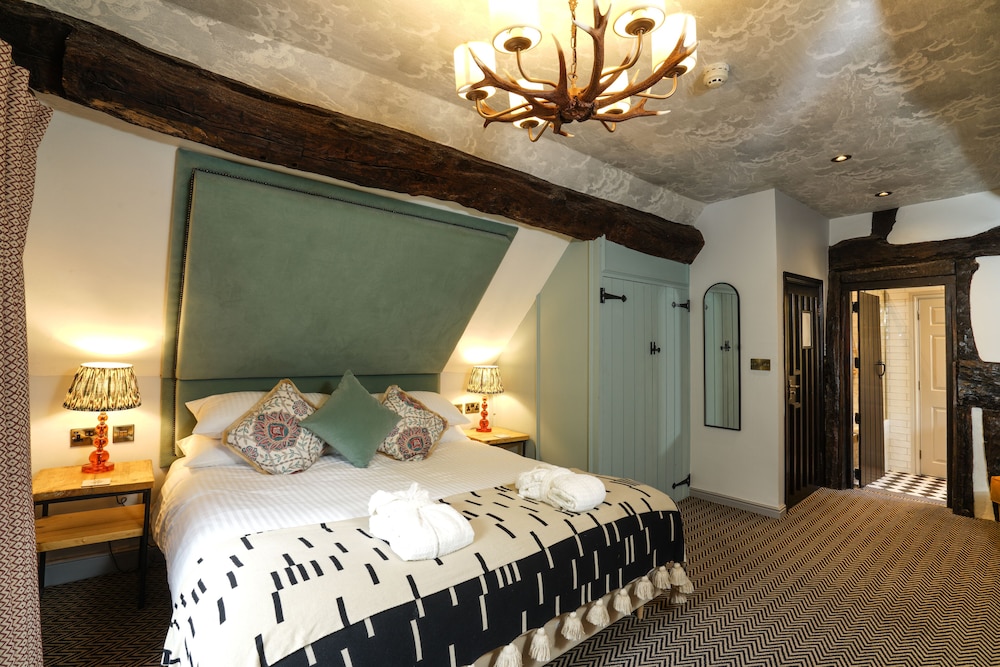 Executive Double Room with Ensuite - Photo 3