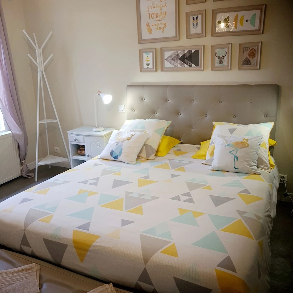 Classic Double Room, Garden View - Photo 14