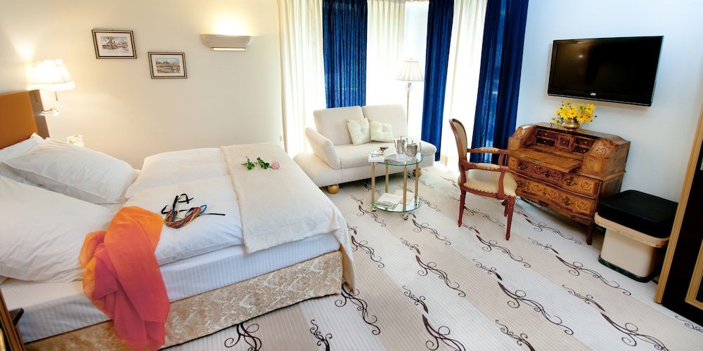 Superior Double Room, Balcony, Mountain View photo 3