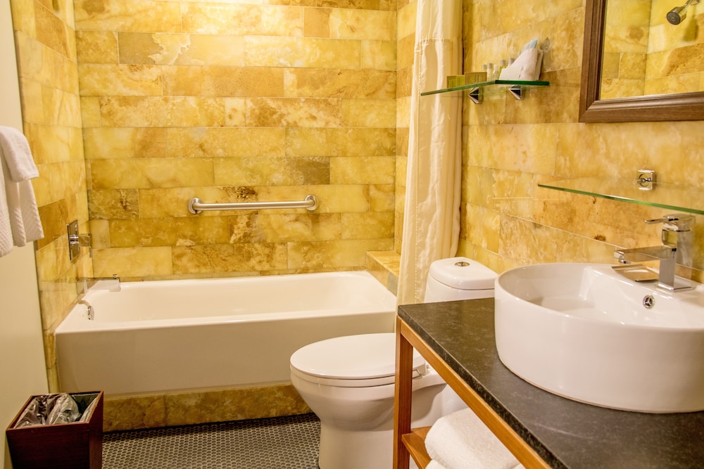 Suite, 2 Queen Beds, Accessible, Non Smoking - Photo 6