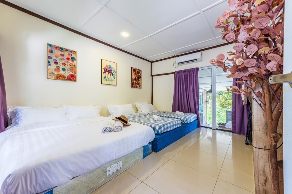 Executive Suite photo 2