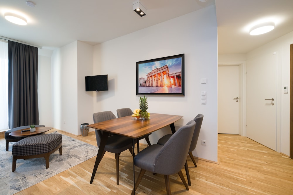 Deluxe Apartment (Top 34)