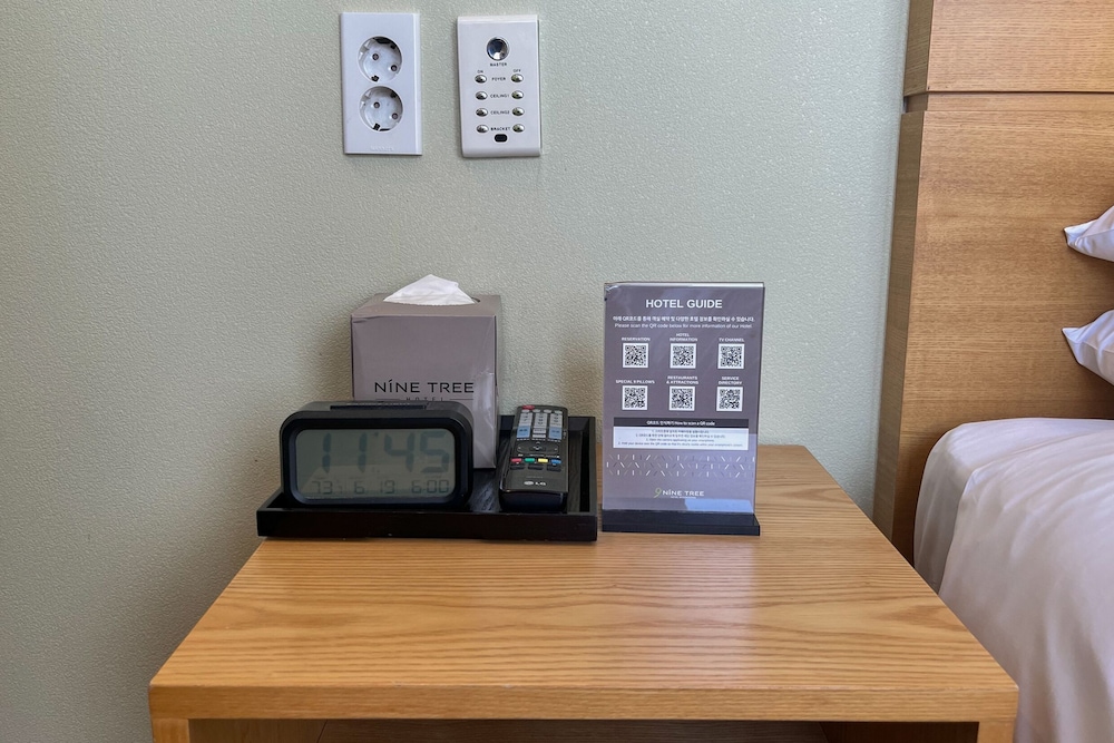 Standard Twin Room (Breakfast 1+1)