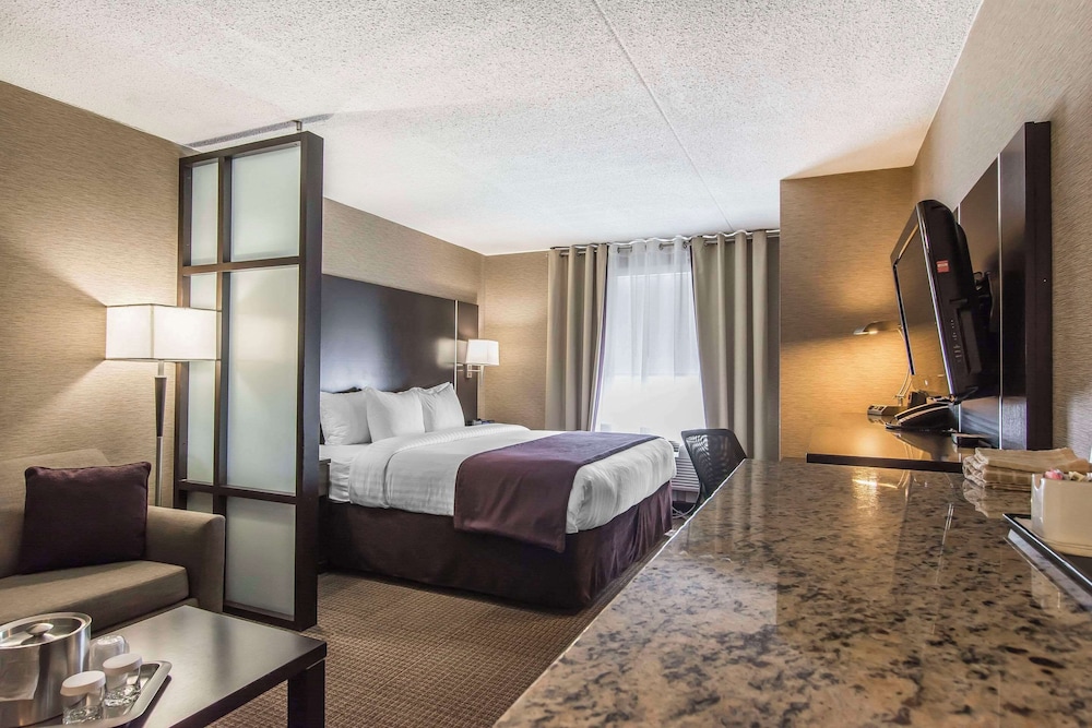 Suite, Non Smoking - Photo 1
