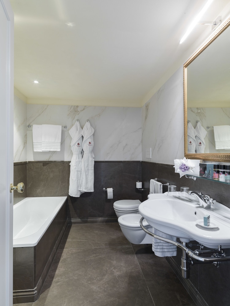 Family Suite thumbnail 5