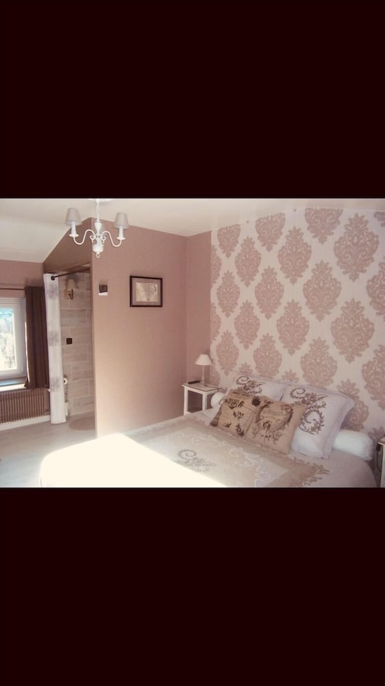 Classic Room, 1 Double Bed, Mountain View - Photo 1