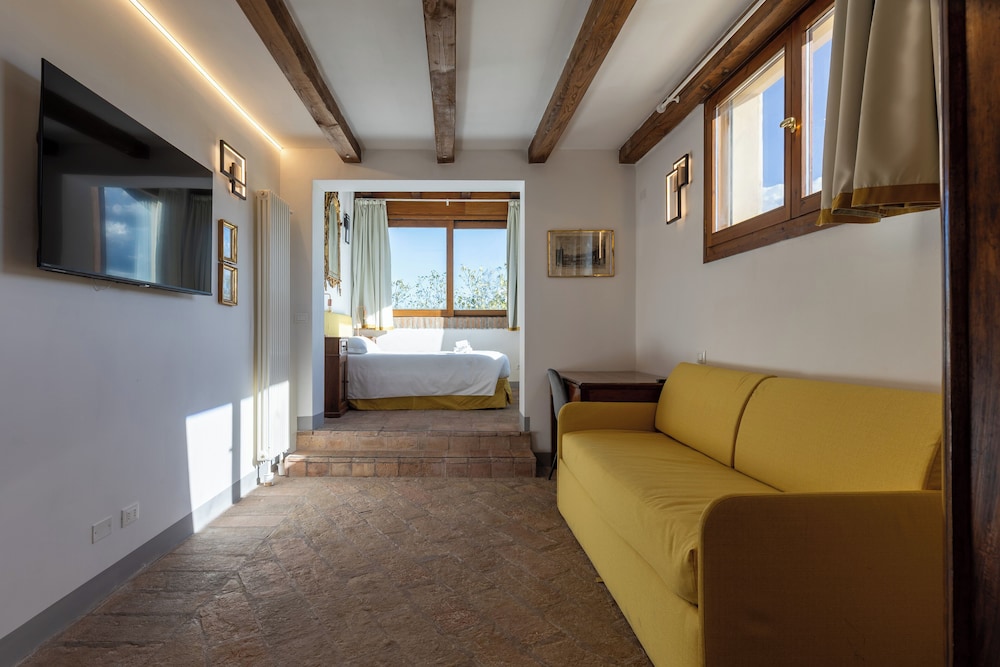 Family Suite photo 2
