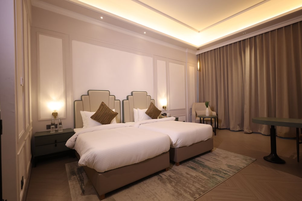 Superior Twin Room