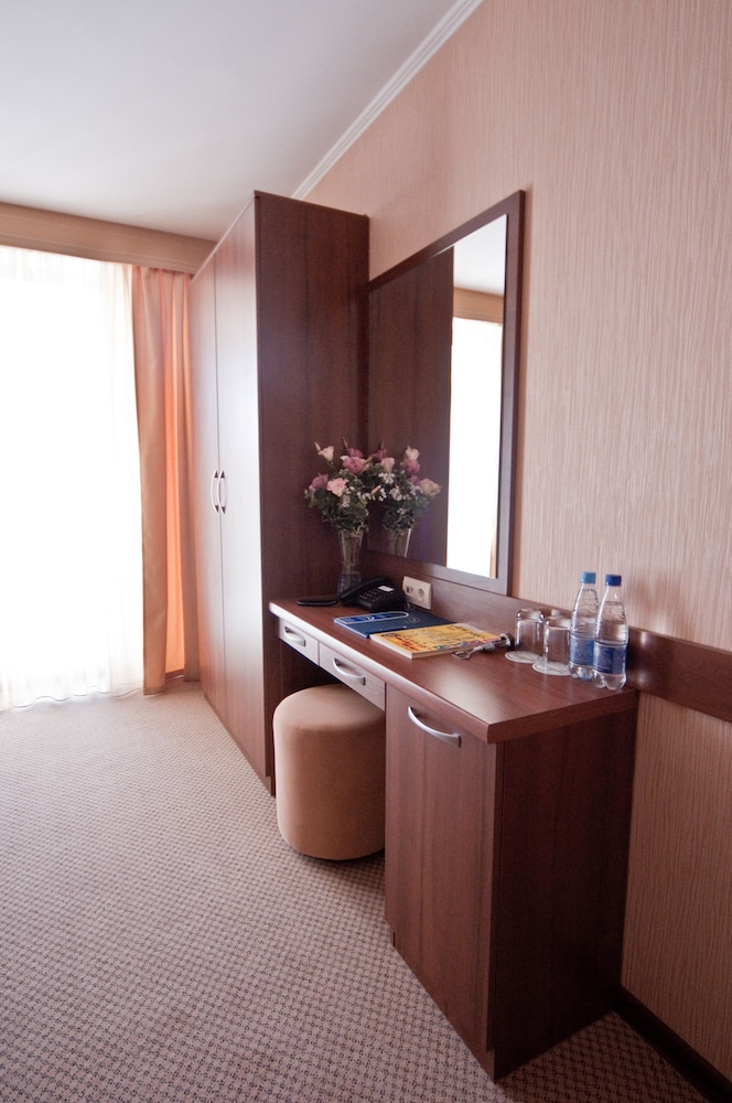 Junior Standard Single Room photo 3