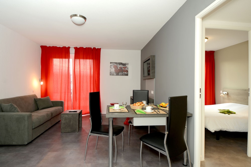 Apartment, 1 Bedroom photo 3