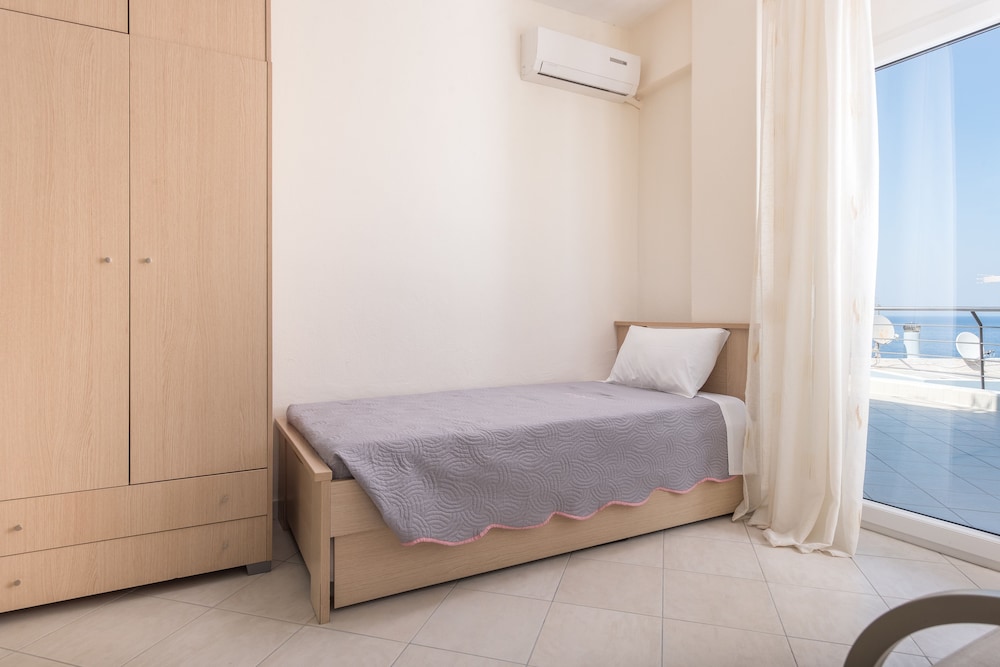Duplex, 2 Bedrooms, Jetted Tub, Sea View photo 3