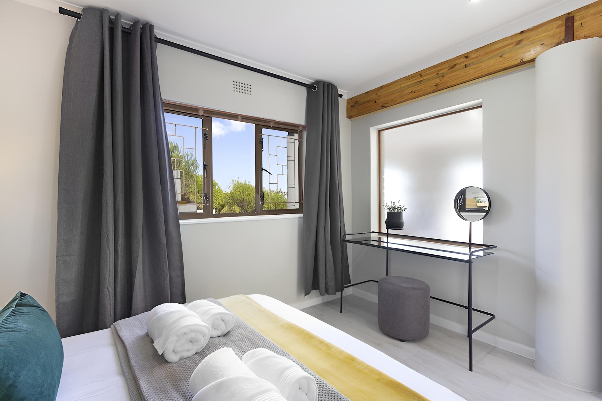 House (4 Bedrooms) photo 3