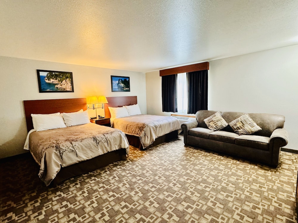 Standard Room, Multiple Beds, Non Smoking