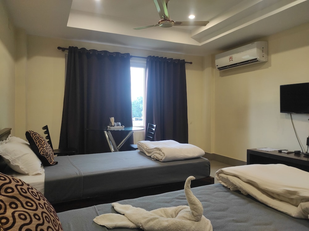 Deluxe Double Room photo 2