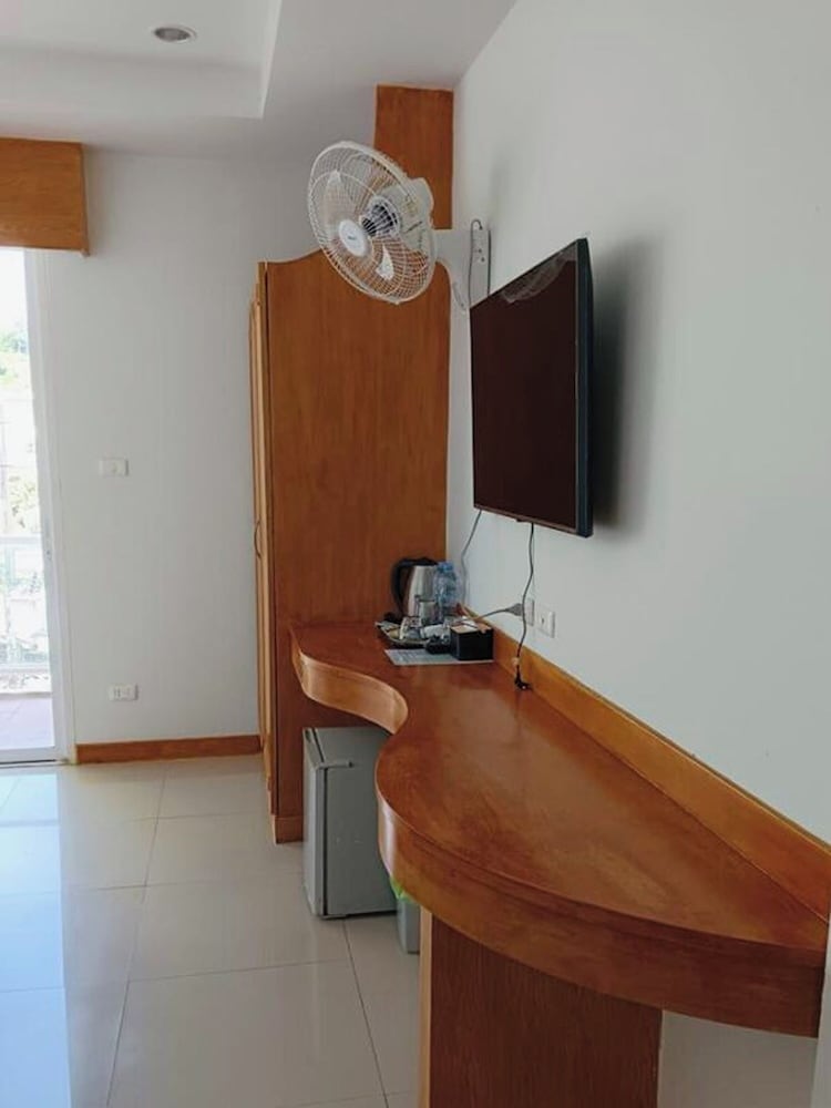 Standard Double Room, Balcony - Photo 12