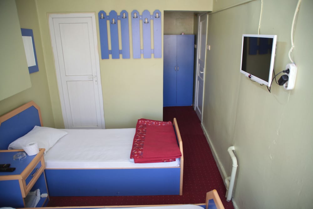 Twin Room, Shared Bathroom