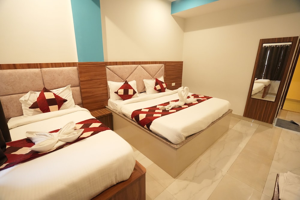 Deluxe Triple Room - Photo 4